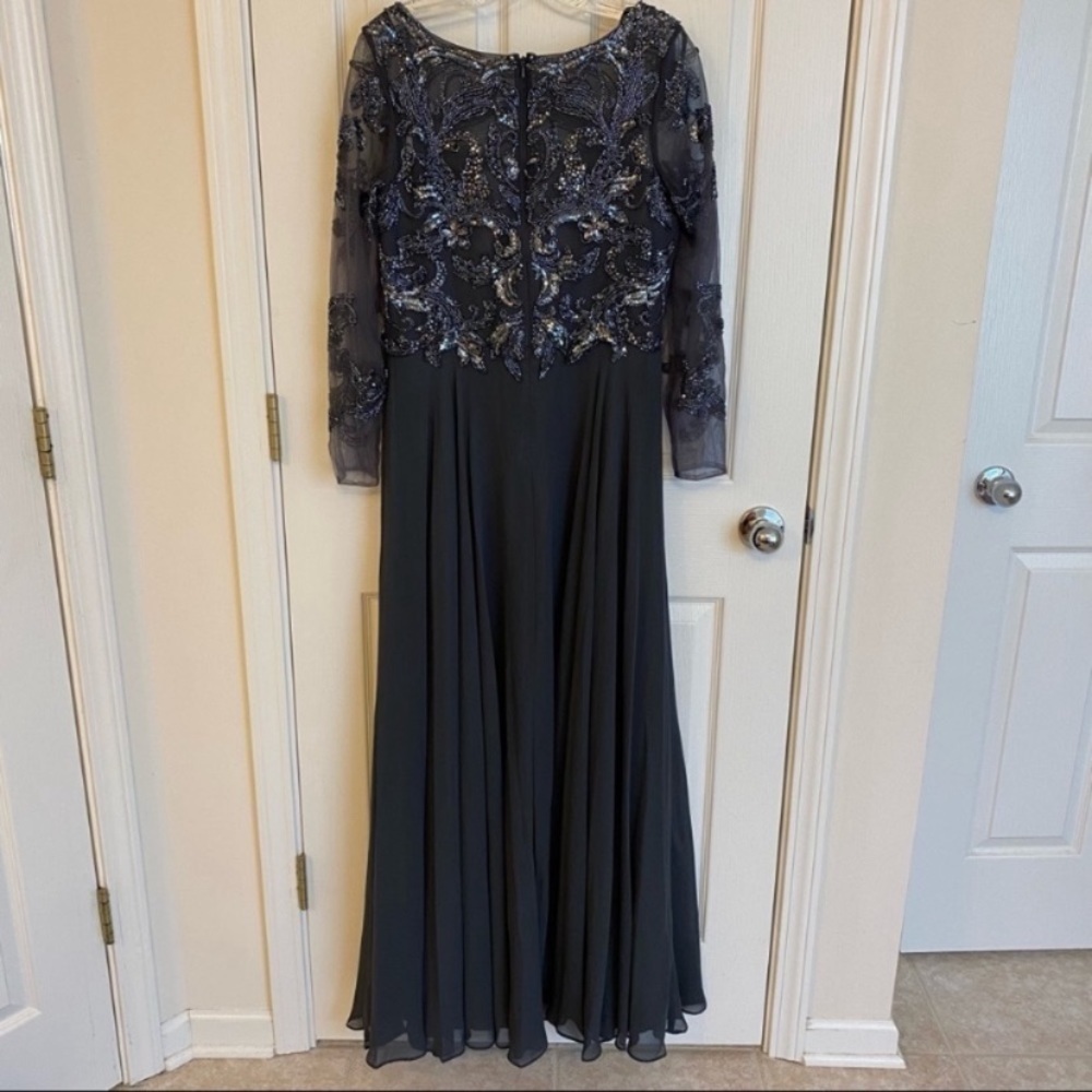 XSCAPE Women's Sequin Embellished Long Sleeve Boat Neck Chiffon Gown in Charcoal - Picture 6 of 9